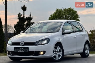 Хетчбек Volkswagen Golf 2010 в Мукачевому