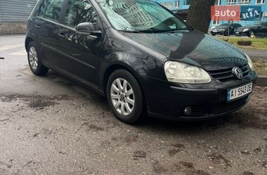Хетчбек Volkswagen Golf 2006 в Києві