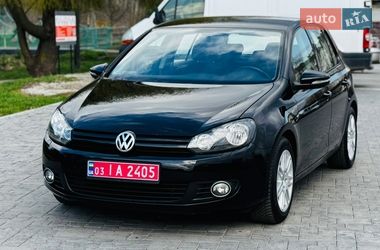 Хетчбек Volkswagen Golf 2010 в Здолбуніві