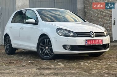 Хетчбек Volkswagen Golf 2009 в Луцьку