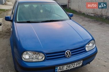Хэтчбек Volkswagen Golf 1998 в Днепре