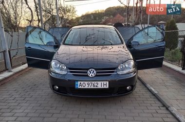 Хетчбек Volkswagen Golf 2008 в Мукачевому