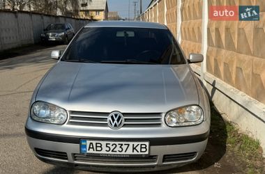 Хетчбек Volkswagen Golf 2000 в Вінниці