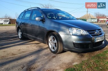 Универсал Volkswagen Golf 2009 в Путивле