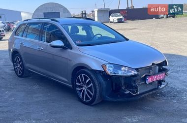 Універсал Volkswagen Golf 2016 в Луцьку