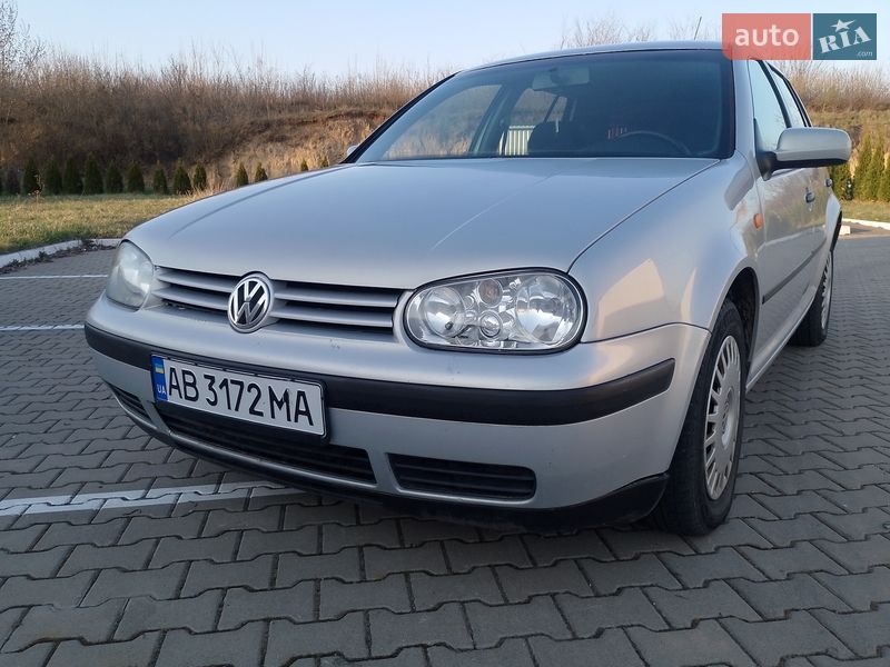 Volkswagen Golf 1998
