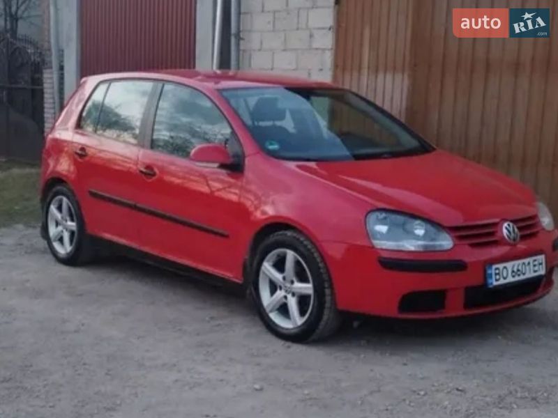 Volkswagen Golf 2004