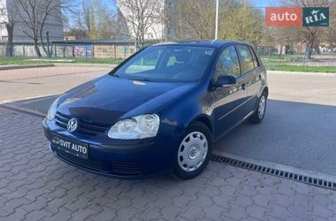 Хэтчбек Volkswagen Golf 2005 в Николаеве