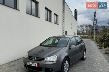 Хэтчбек Volkswagen Golf 2004 в Луцке