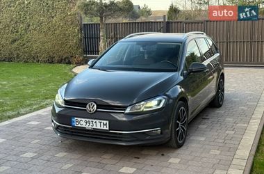 Універсал Volkswagen Golf 2018 в Львові