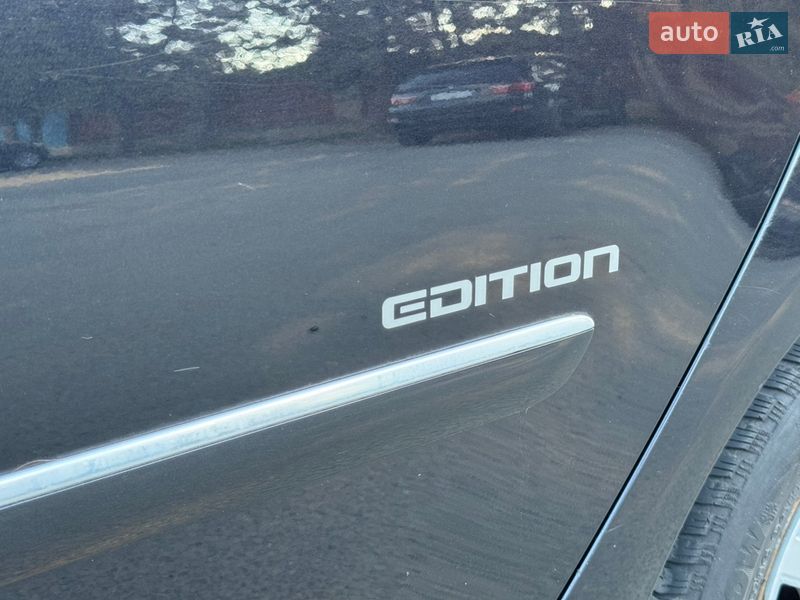 Хэтчбек Volkswagen Golf 2008 в Ужгороде