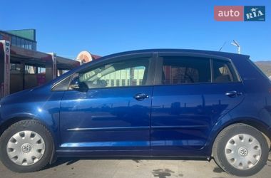 Хетчбек Volkswagen Golf 2006 в Хусті