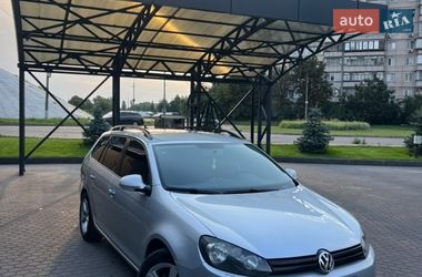 Универсал Volkswagen Golf 2011 в Броварах