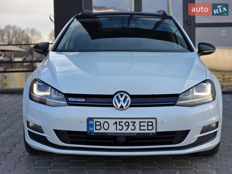 Универсал Volkswagen Golf 2014 в Тернополе
