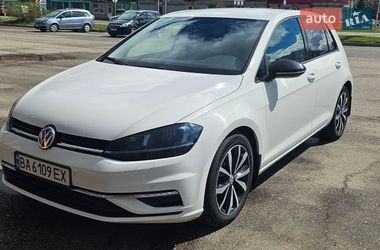 Хэтчбек Volkswagen Golf 2018 в Кропивницком