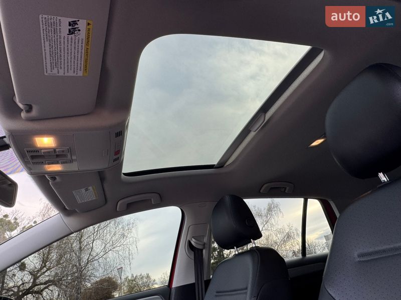 Хэтчбек Volkswagen Golf 2017 в Кропивницком