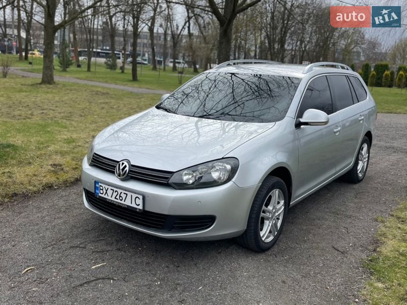Универсал Volkswagen Golf 2010 в Хмельницком