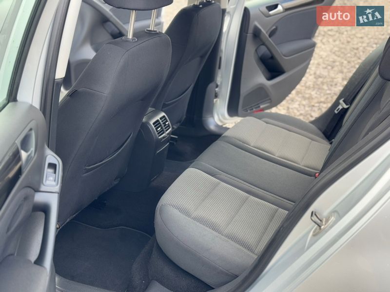 Хэтчбек Volkswagen Golf 2010 в Ковеле фото 26 Хэтчбек Volkswagen Golf 2010 в Ковеле