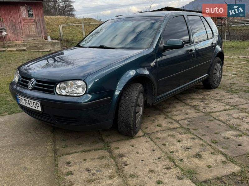 Volkswagen Golf 2001