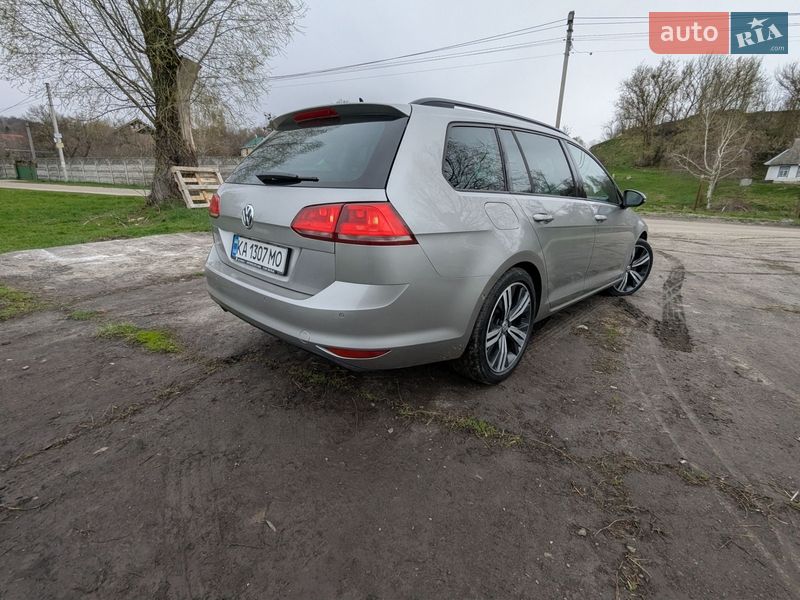 Универсал Volkswagen Golf 2014 в Обухове