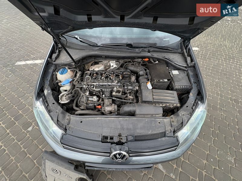 Универсал Volkswagen Golf 2009 в Житомире