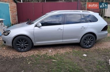 Универсал Volkswagen Golf 2010 в Хмельницком