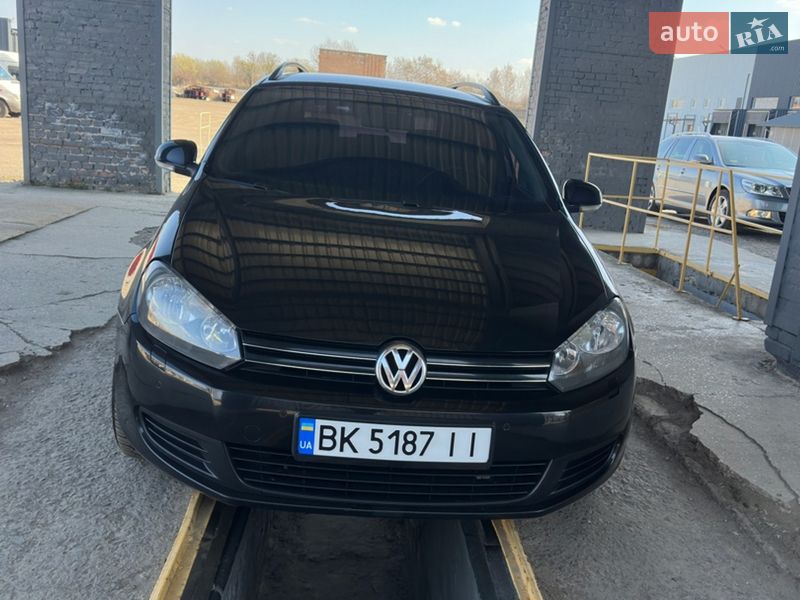 Универсал Volkswagen Golf 2010 в Харькове фото 2 Универсал Volkswagen Golf 2010 в Харькове