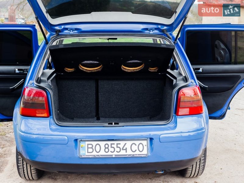 Хэтчбек Volkswagen Golf 1997 в Бучаче