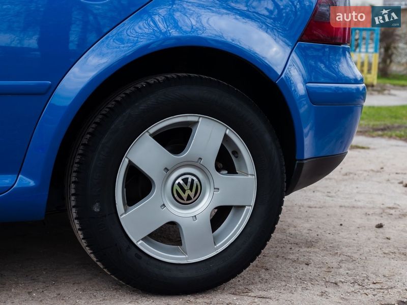 Хэтчбек Volkswagen Golf 1997 в Бучаче