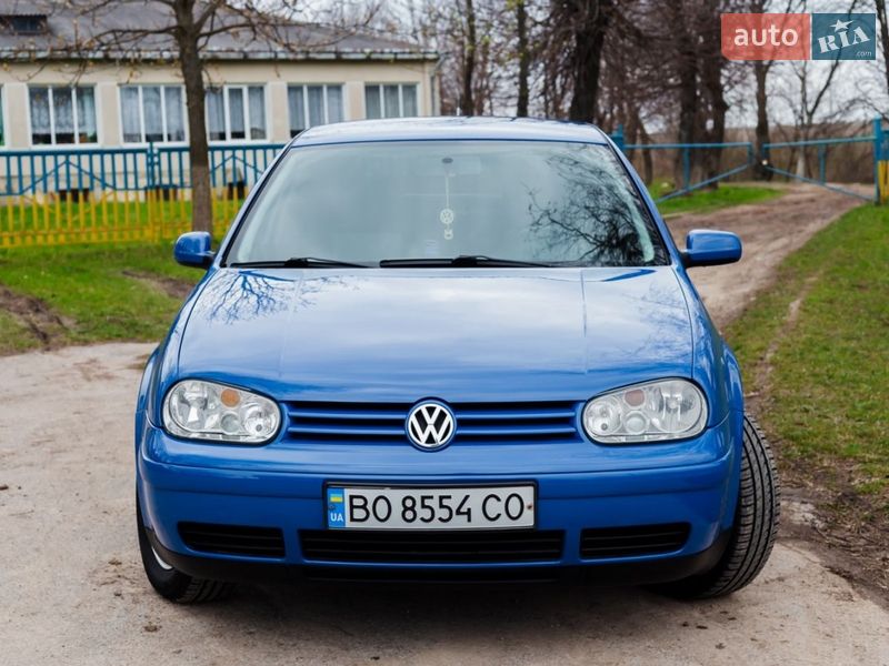 Хэтчбек Volkswagen Golf 1997 в Бучаче