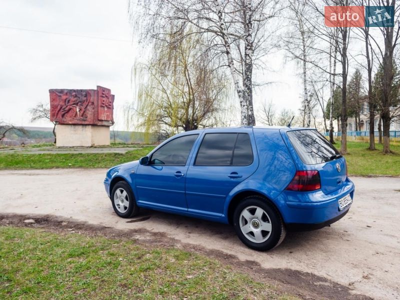Хэтчбек Volkswagen Golf 1997 в Бучаче