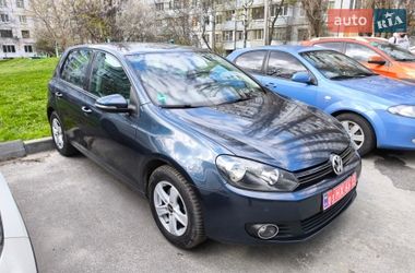 Хетчбек Volkswagen Golf 2010 в Харкові
