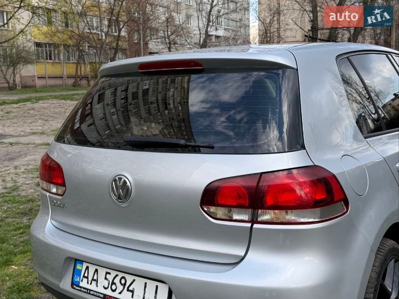 Хэтчбек Volkswagen Golf 2010 в Киеве фото 2 Хэтчбек Volkswagen Golf 2010 в Киеве