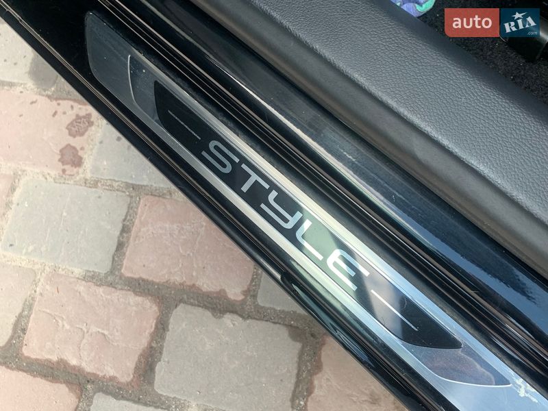 Хэтчбек Volkswagen Golf 2011 в Бердичеве фото 5 Хэтчбек Volkswagen Golf 2011 в Бердичеве