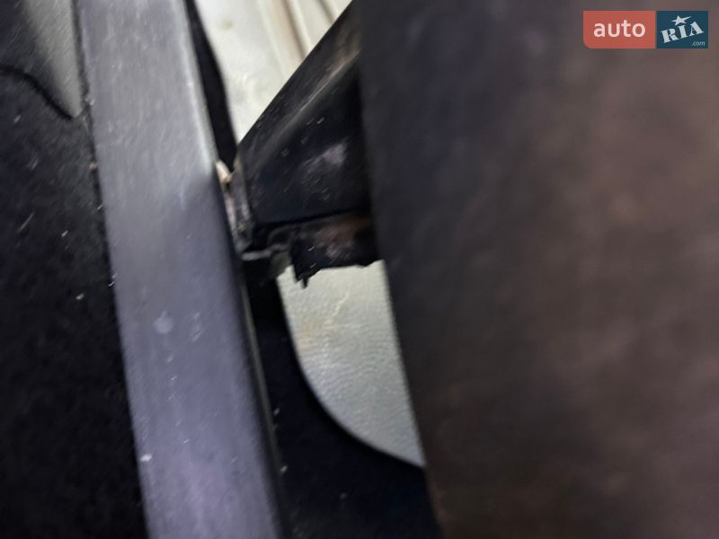 Хэтчбек Volkswagen Golf 2002 в Виннице