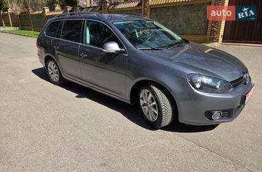 Универсал Volkswagen Golf 2009 в Чернигове