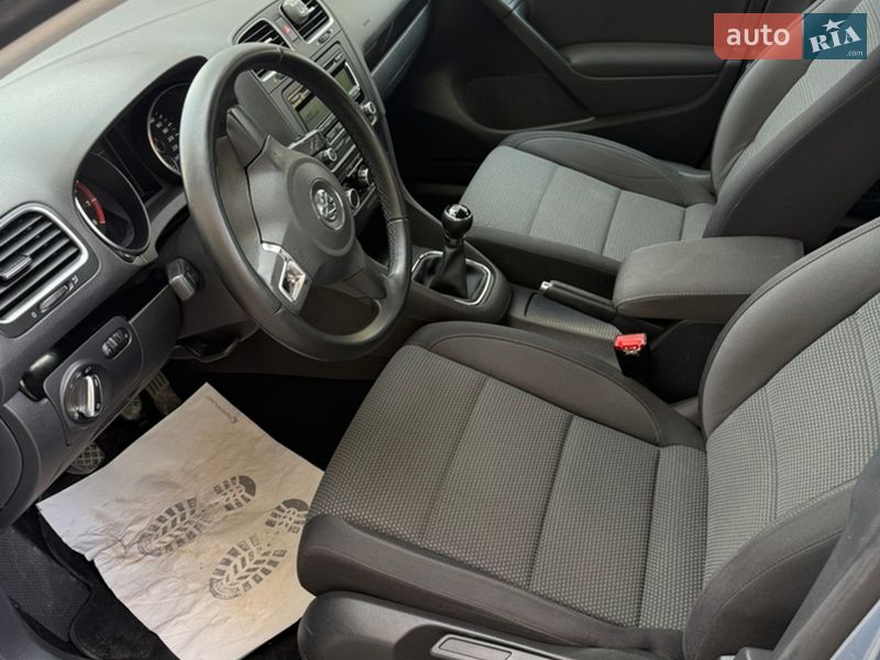 Хэтчбек Volkswagen Golf 2009 в Ивано-Франковске фото 15 Хэтчбек Volkswagen Golf 2009 в Ивано-Франковске