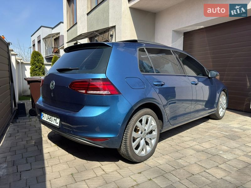 Хэтчбек Volkswagen Golf 2019 в Ивано-Франковске