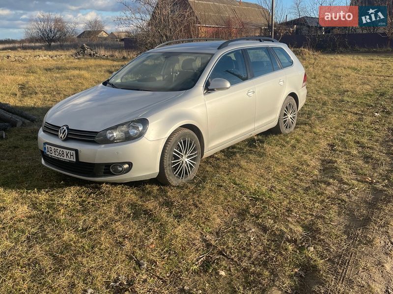 Универсал Volkswagen Golf 2010 в Виннице