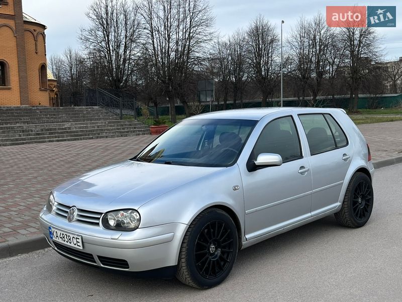 Volkswagen Golf 2001