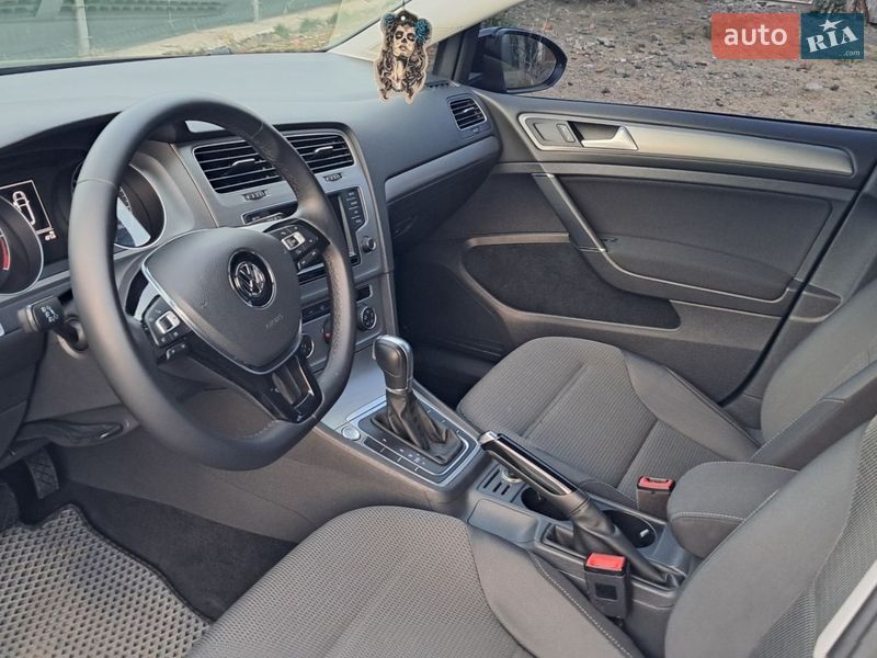 Универсал Volkswagen Golf 2015 в Ужгороде фото 18 Универсал Volkswagen Golf 2015 в Ужгороде