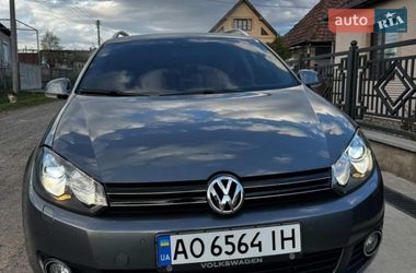 Універсал Volkswagen Golf 2010 в Мукачевому
