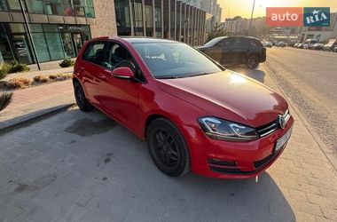 Хетчбек Volkswagen Golf 2014 в Хмельницькому