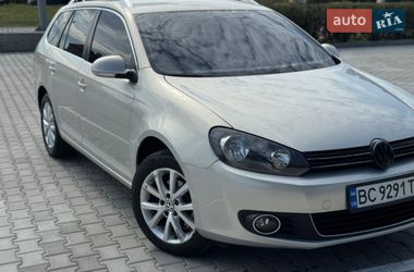 Універсал Volkswagen Golf 2010 в Шептицькому