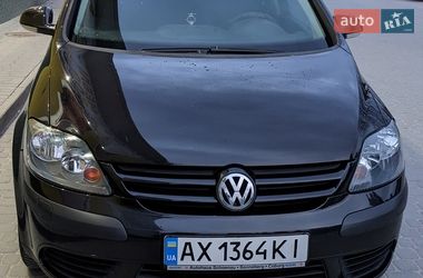 Хетчбек Volkswagen Golf 2005 в Бару