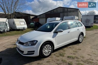 Універсал Volkswagen Golf 2016 в Луцьку