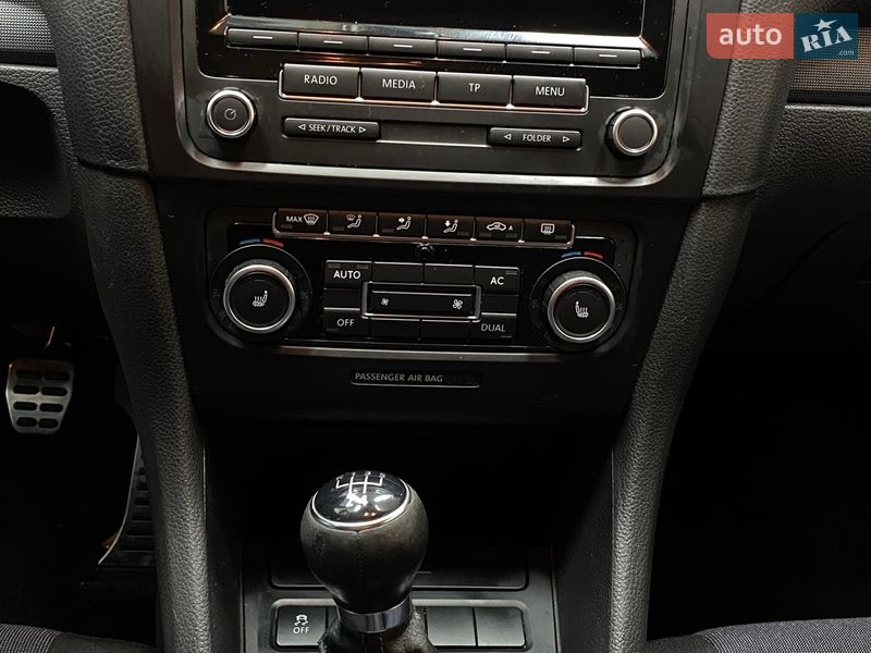 Универсал Volkswagen Golf 2012 в Львове