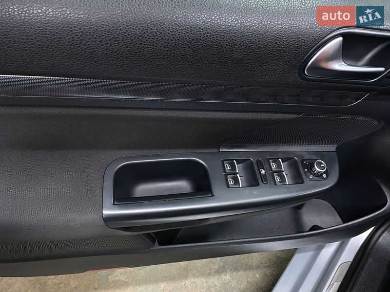 Универсал Volkswagen Golf 2012 в Львове