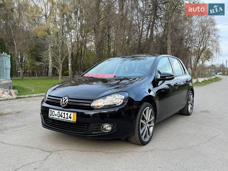 Хэтчбек Volkswagen Golf 2009 в Умани