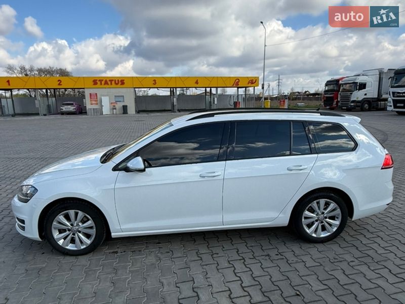 Универсал Volkswagen Golf 2014 в Луцке